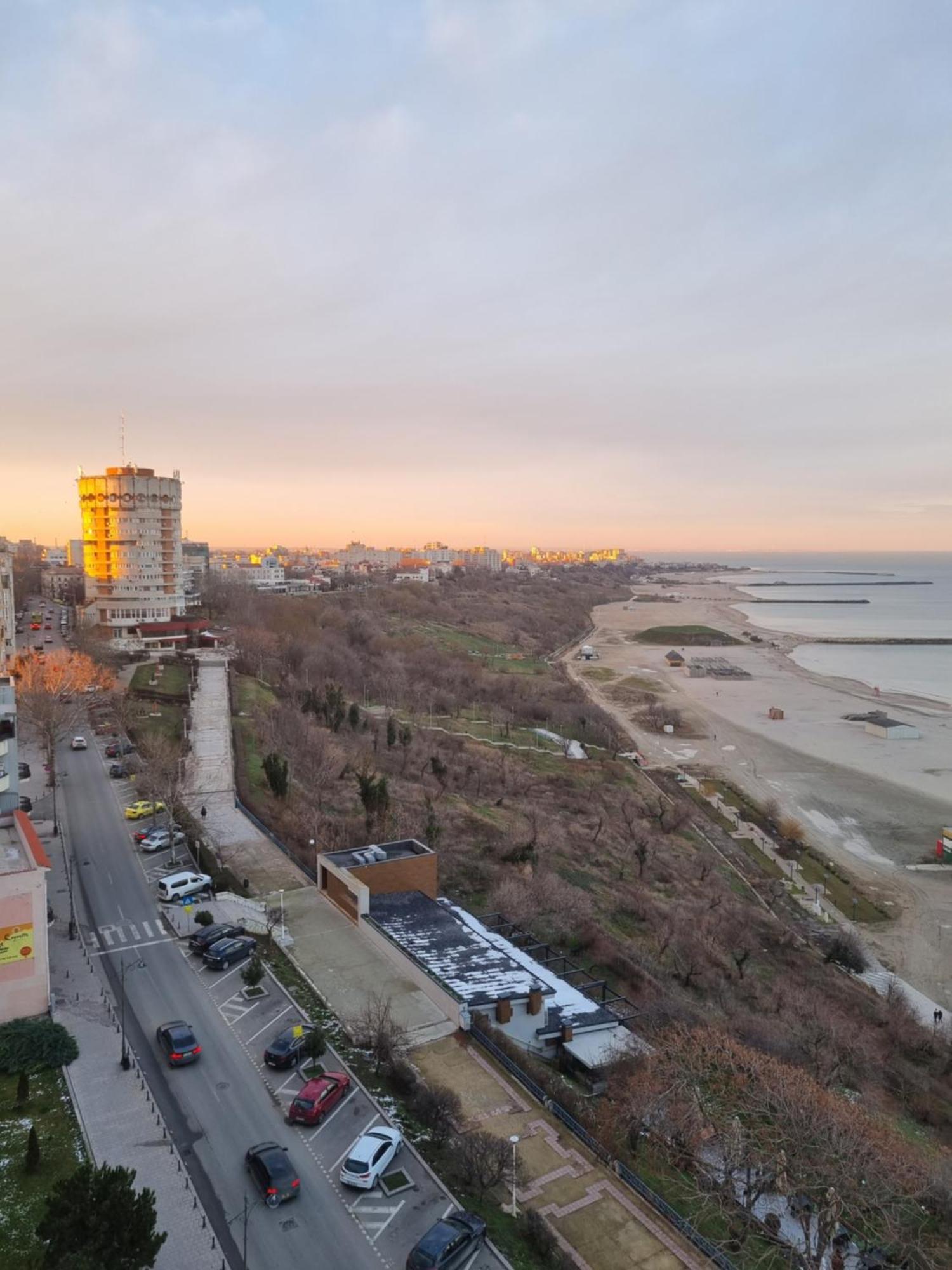 Seaview Residence Constanta Exterior photo
