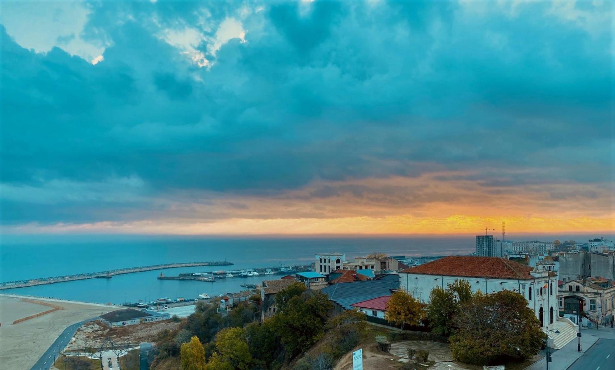 Seaview Residence Constanta Exterior photo